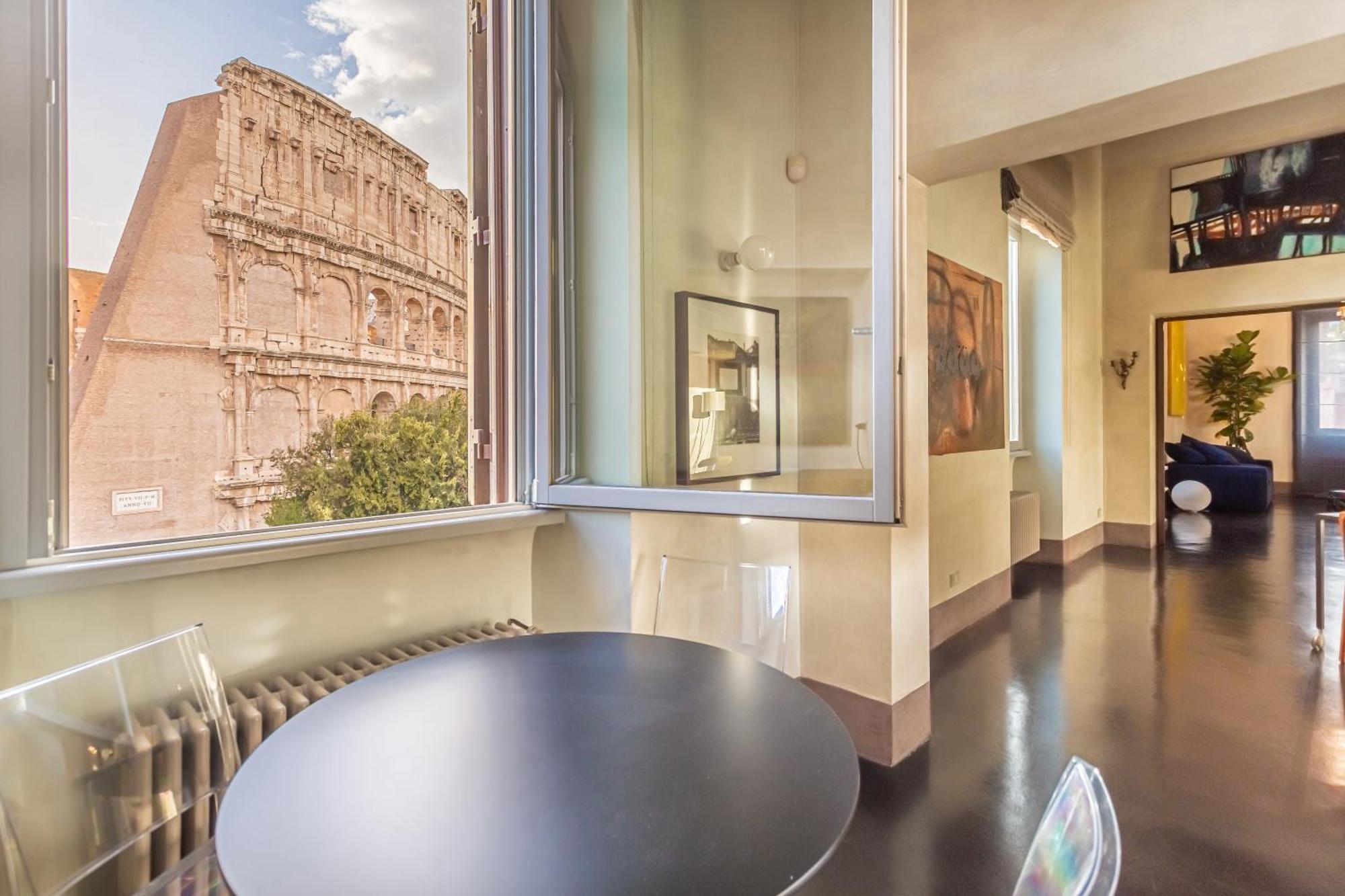 Iconic Apartment With Unique Colosseum View Rzym Zewnętrze zdjęcie